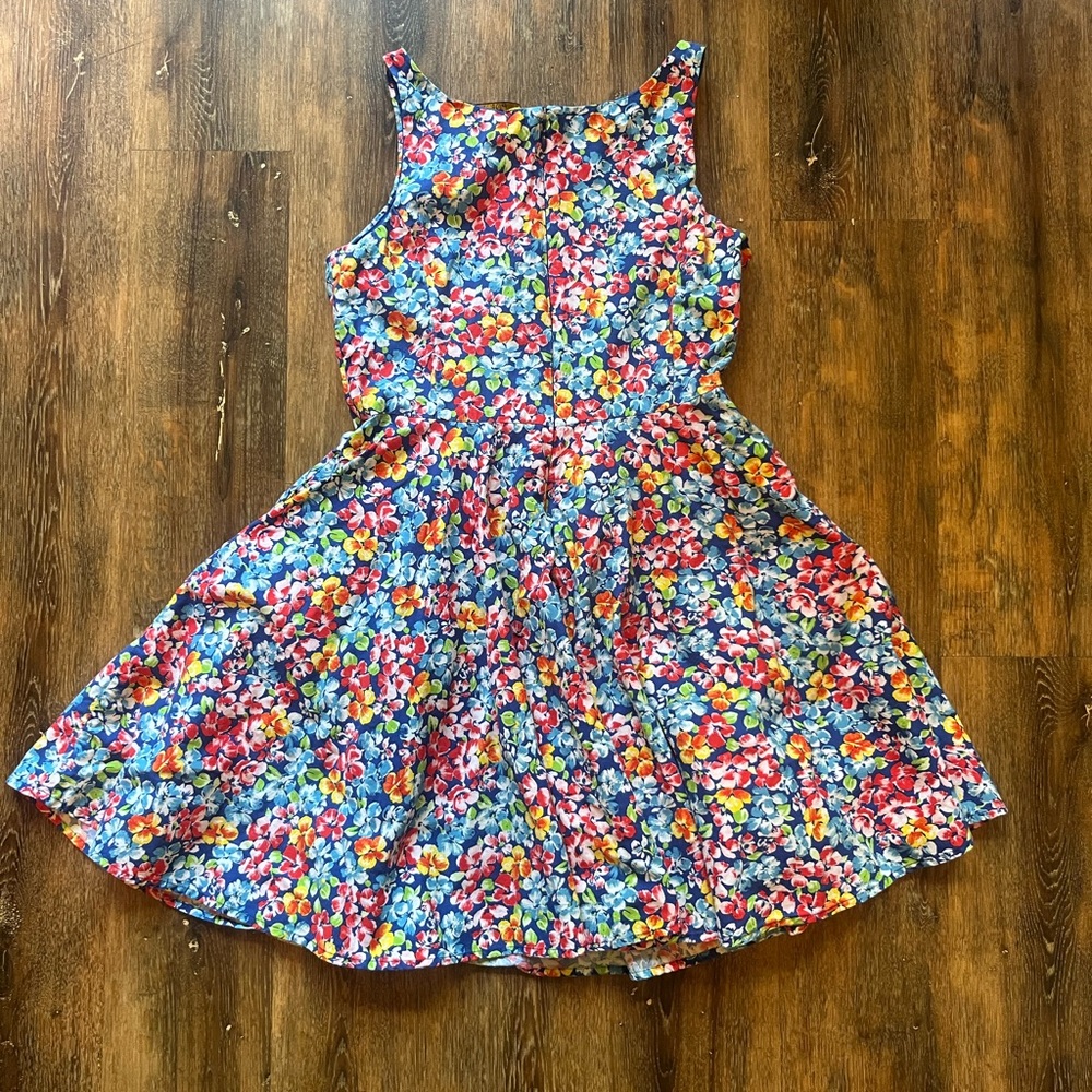 Ralph Lauren Floral Dress - Picture 4 of 7